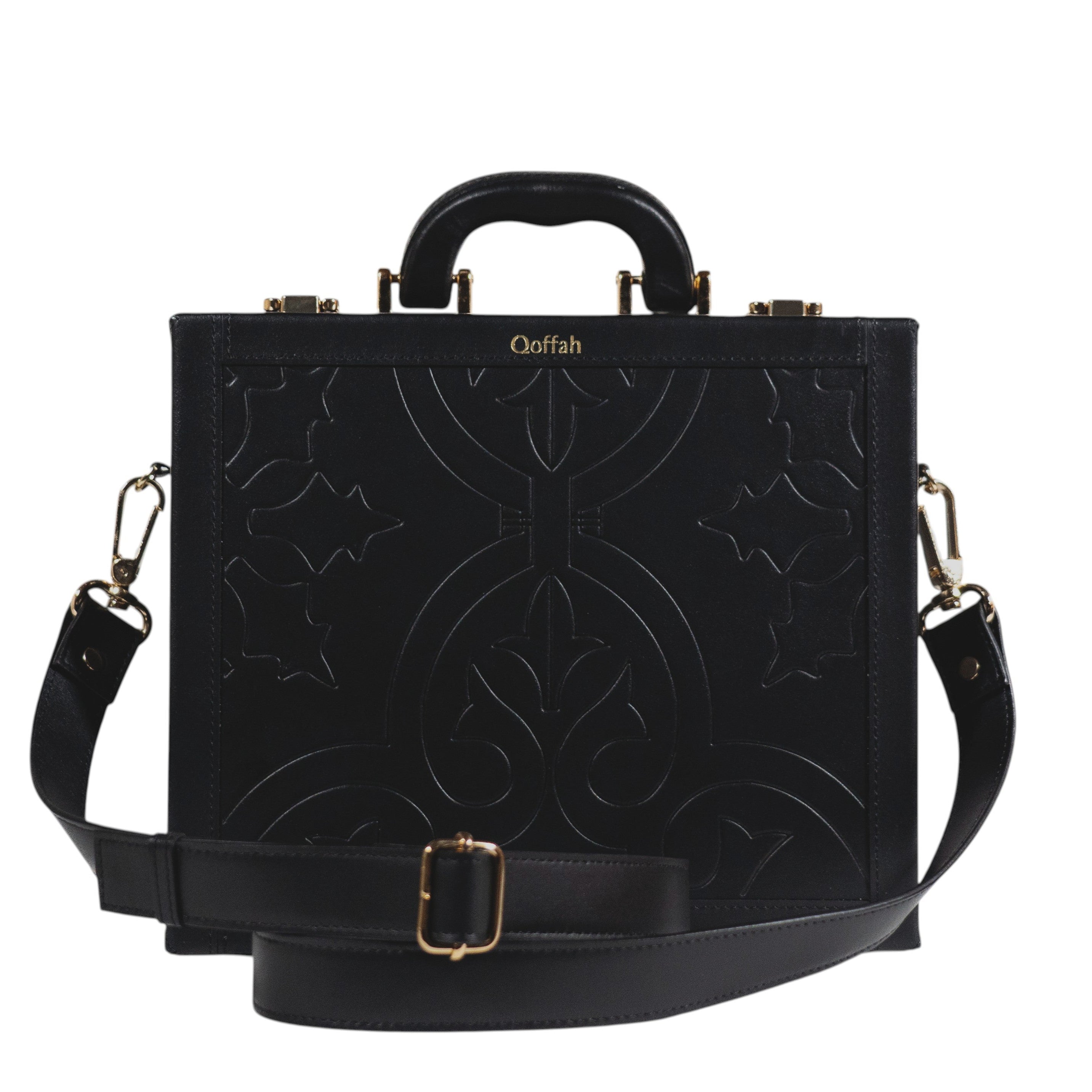 The Kleo Black Engraved