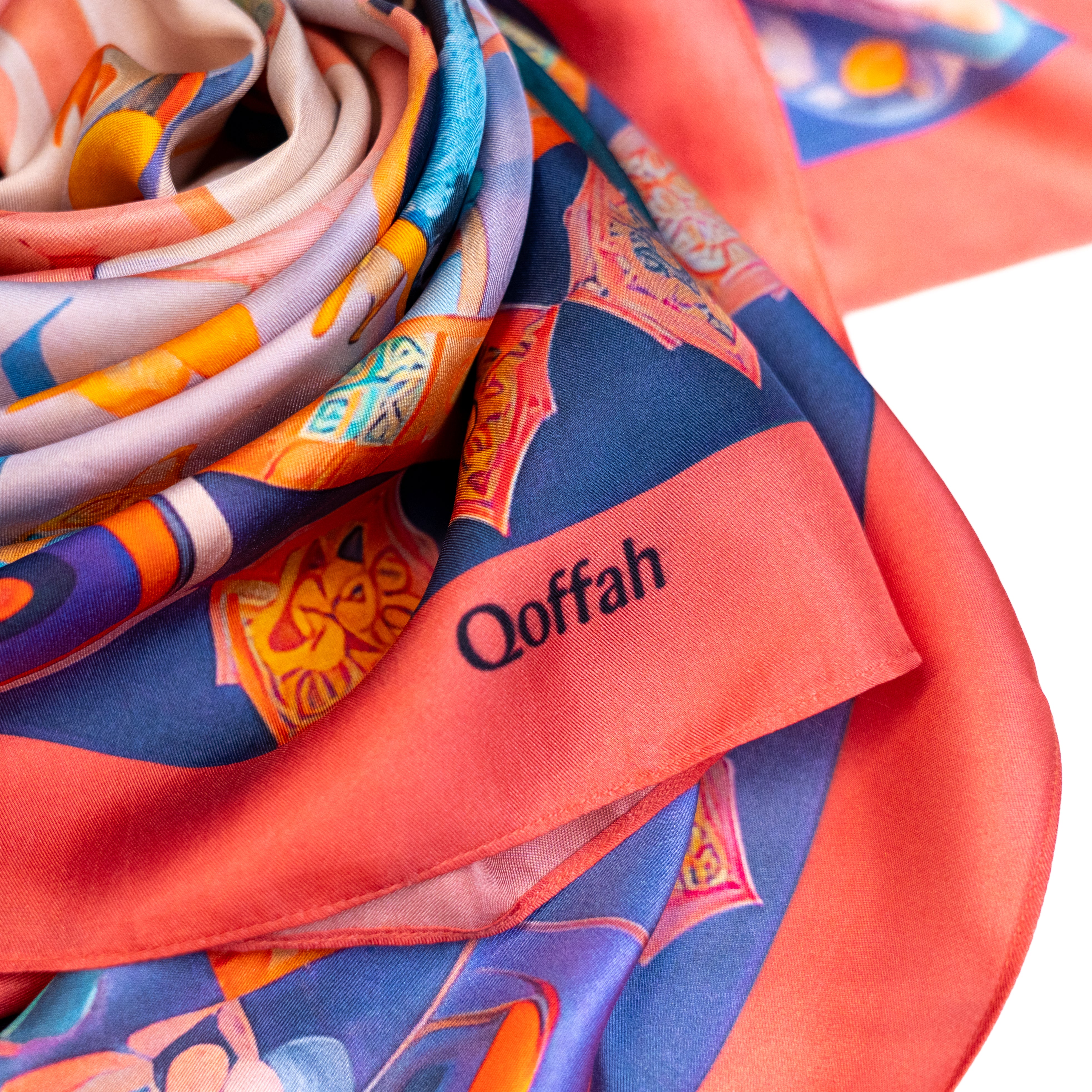 Close-up of Bo-Kaap Bag’s Unique Colorful Leather Finish