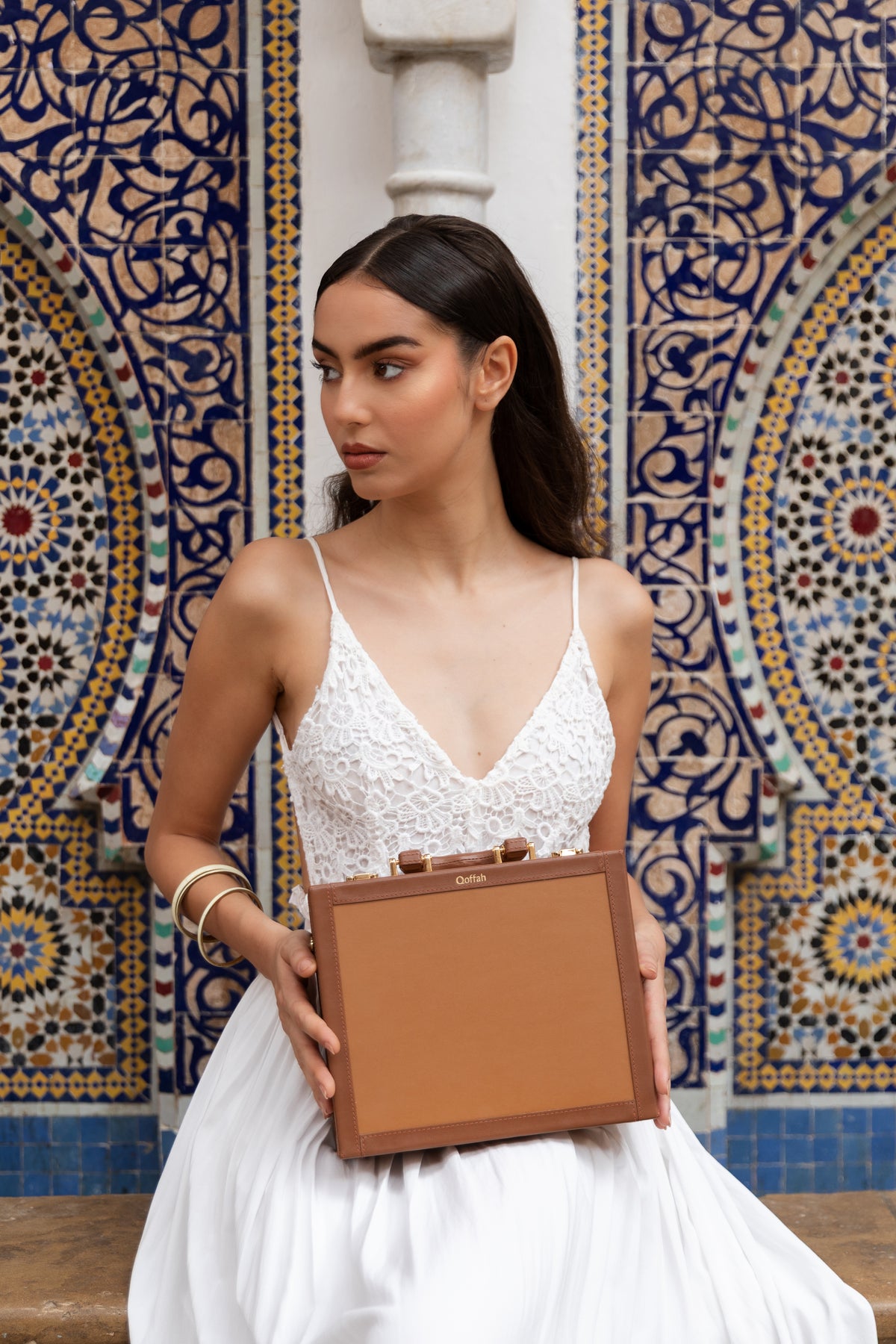 qoffah-the-kleo-brown-lifestyle-walk-2