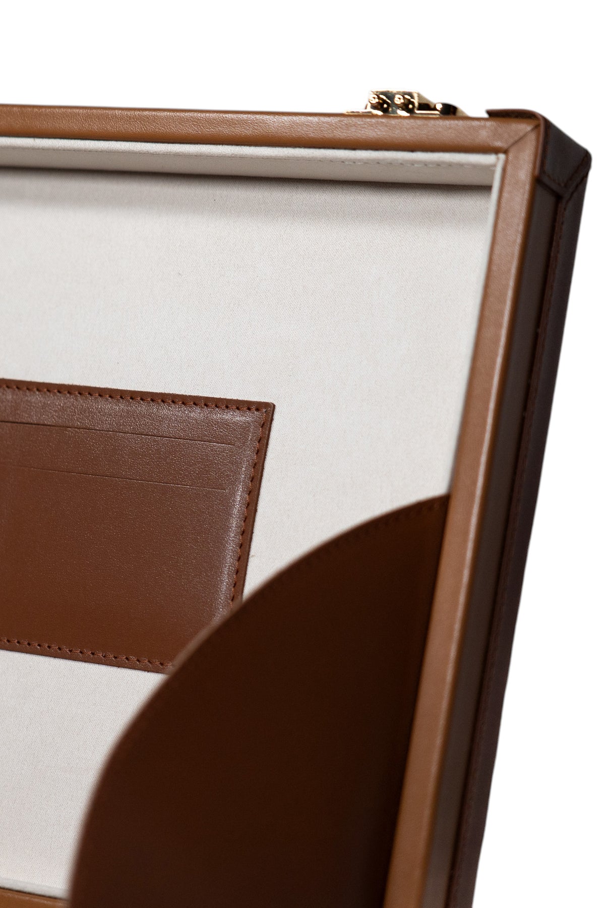 qoffah-the-kleo-brown-top-inside-closeup