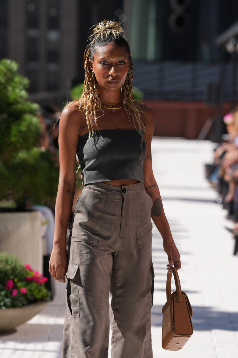 La Madeleine Brown lifestyle