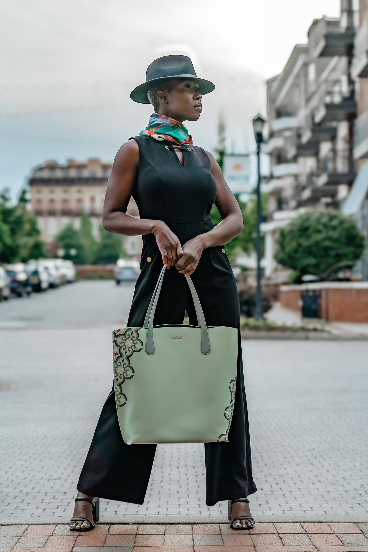 qoffah-the-ilsa-green-lifestyle-carry-1